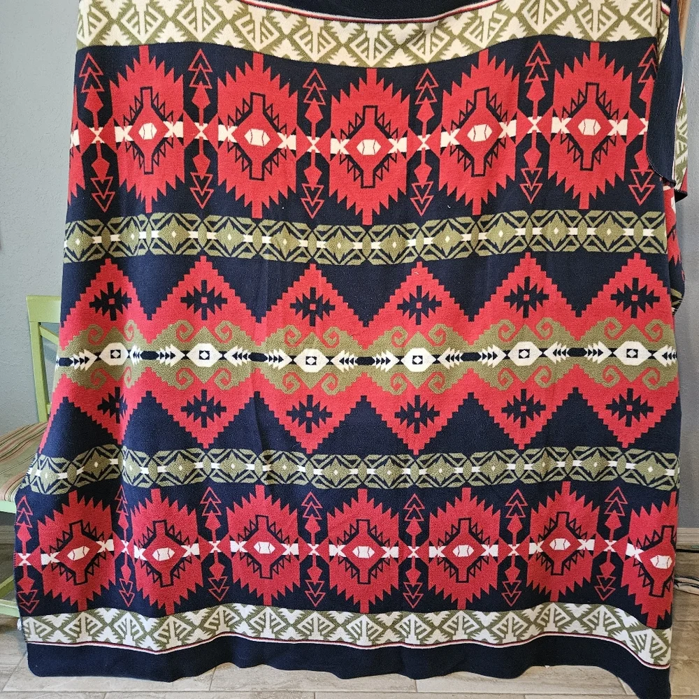 Fleece Blanket Native Print Queen - Picture 2 of 2